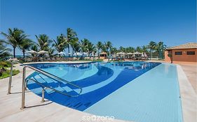 Condomínio c/ Academia e Piscina em Guarajuba - Camaçari GSH